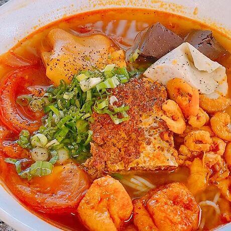 F06. Bun Rieu - Crab Paste Vermicelli